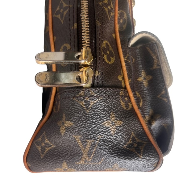 Louis Vuitton Monogram Manhattan PM - Picture 7 of 15